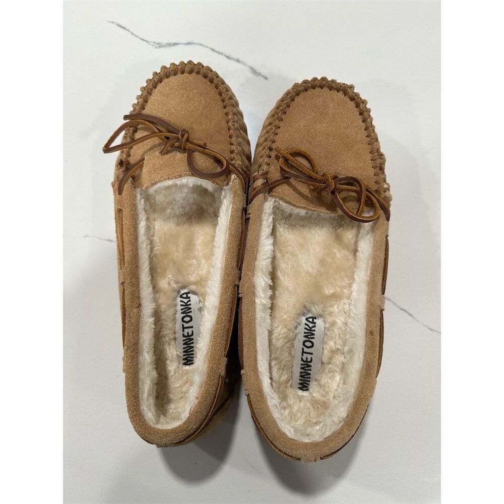 Minnetonka Women's SZ 10 Cally Moccasin Slippers Brown Faux Fur Lined Bow